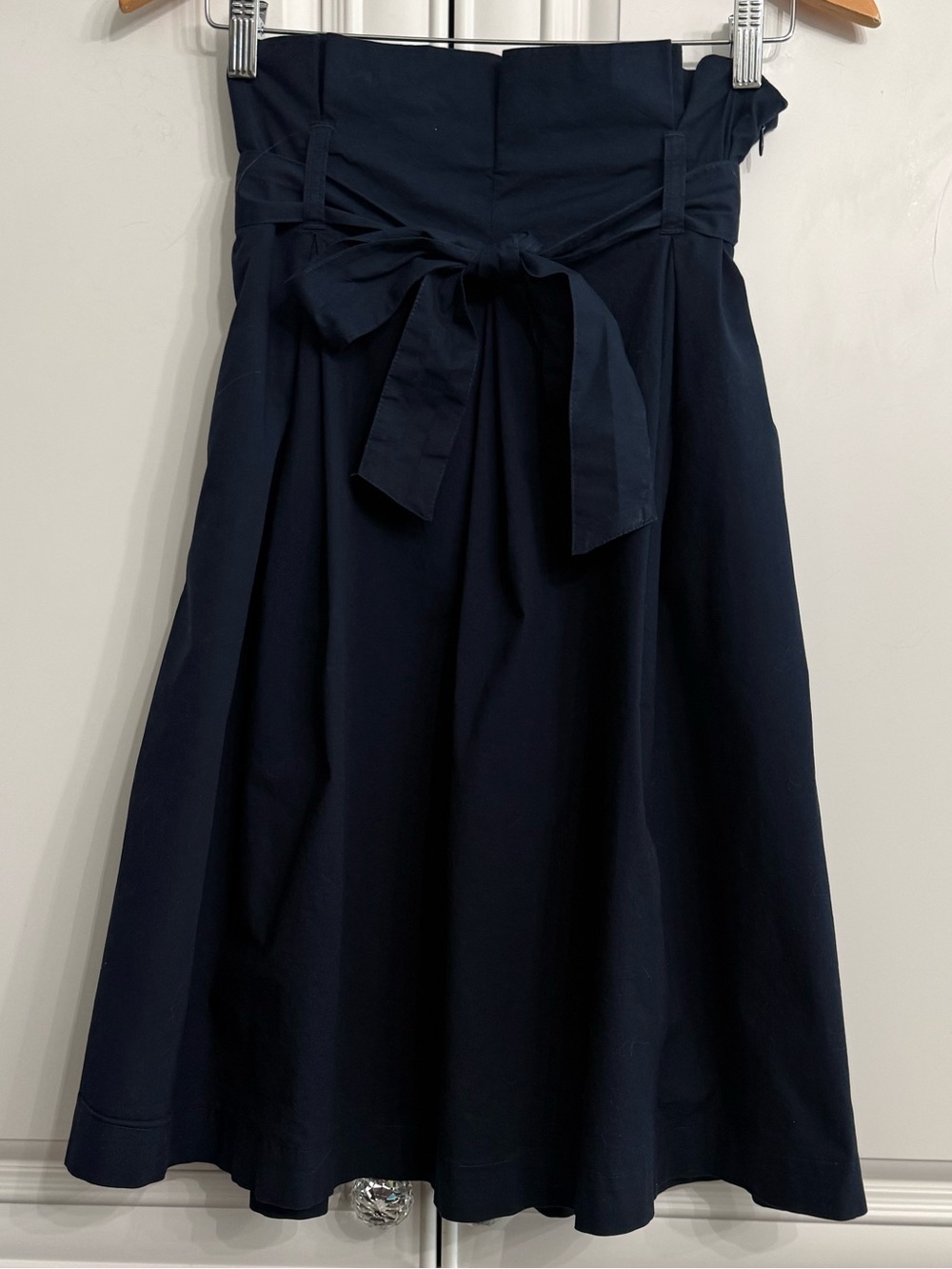 Banana Republic Factory Sz 4 Navy Paperbag/Tie Waist Pleated A-Line Midi Skirt